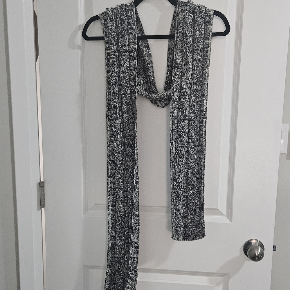 Roots Grey Scarf - One Size